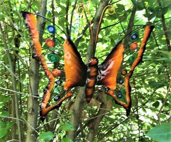 Papillon métal peint